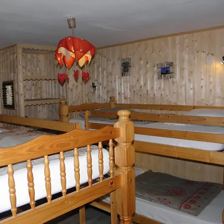 Les Terres Blanches De Hostel Méolans