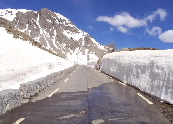 Les Terres Blanches De Hostel