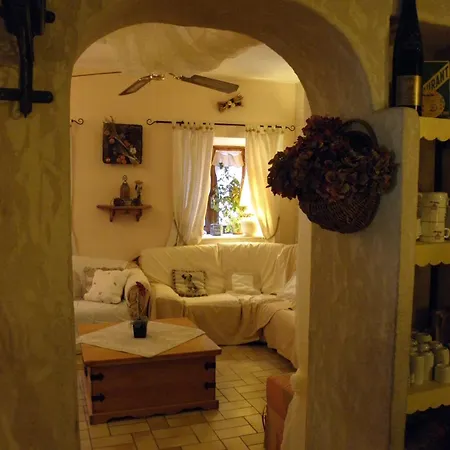 Les Terres Blanches De Hostel