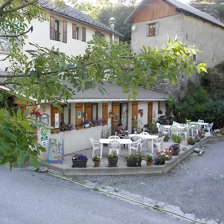 Les Terres Blanches De * Meolans-Revel