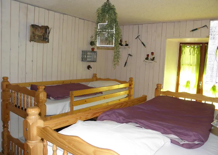 Les Terres Blanches De אכסניה Méolans