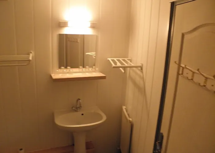 Les Terres Blanches De אכסניה Méolans